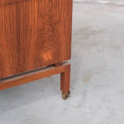 Leif Alring Cabinet de Bar en Bois de Rose Danois du Milieu du Siècle