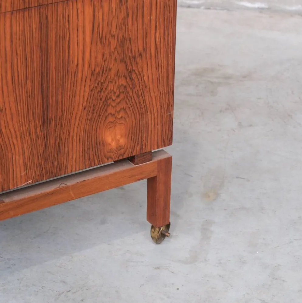 Leif Alring Cabinet de Bar en Bois de Rose Danois du Milieu du Siècle
