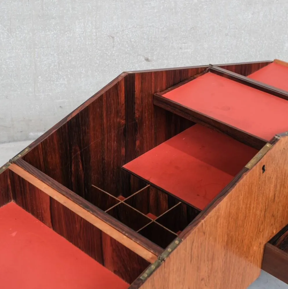 Leif Alring Cabinet de Bar en Bois de Rose Danois du Milieu du Siècle