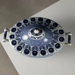 Légumier ancien en porcelaine, manufacture Minton, Angleterre '800