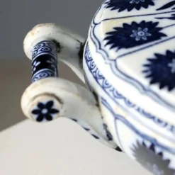 Légumier ancien en porcelaine, manufacture Minton, Angleterre '800