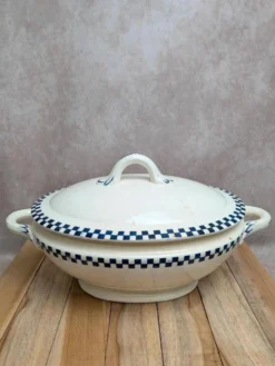 Légumier en terre de fer Salins modèle Damier