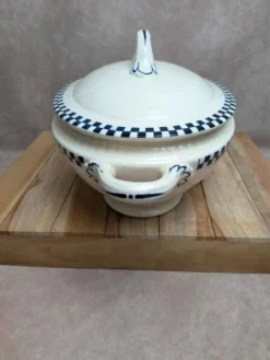 Légumier en terre de fer Salins modèle Damier