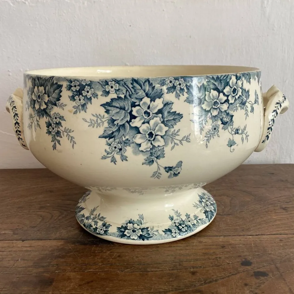 Légumier ou coupe à fruits en terre de fer Marie Louise