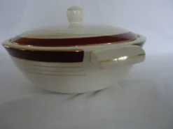 Légumier soupière en porcelaine opaque digoin sarreguemines modèle pasteur