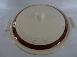 Légumier soupière en porcelaine opaque digoin sarreguemines modèle pasteur