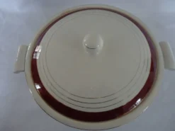 Légumier soupière en porcelaine opaque digoin sarreguemines modèle pasteur