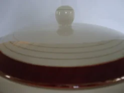 Légumier soupière en porcelaine opaque digoin sarreguemines modèle pasteur