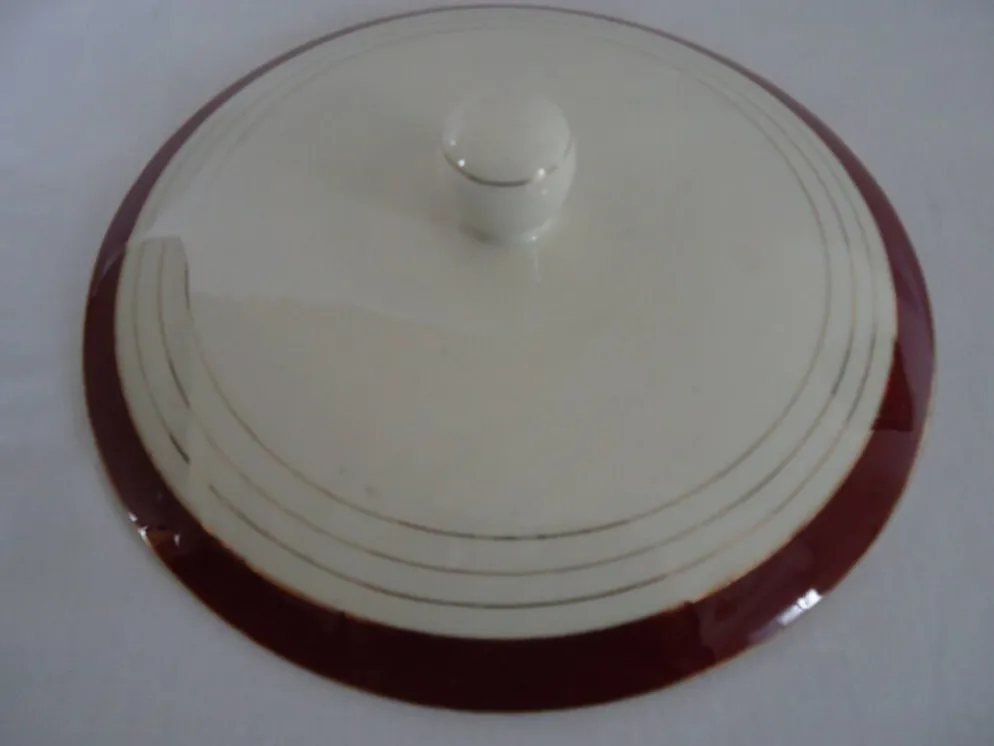 Légumier soupière en porcelaine opaque digoin sarreguemines modèle pasteur