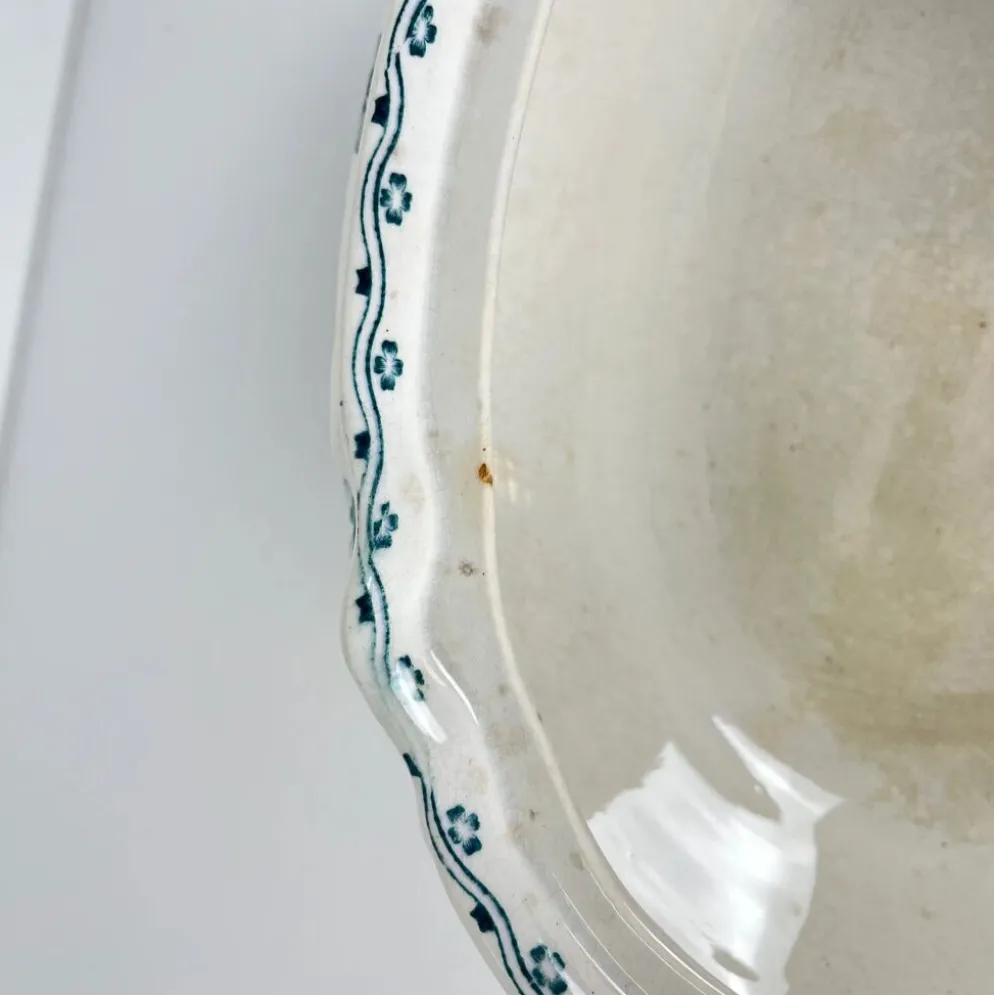 Légumier Villeroy & Boch modele "Trèfle -Klee", bleu, 1890-1900