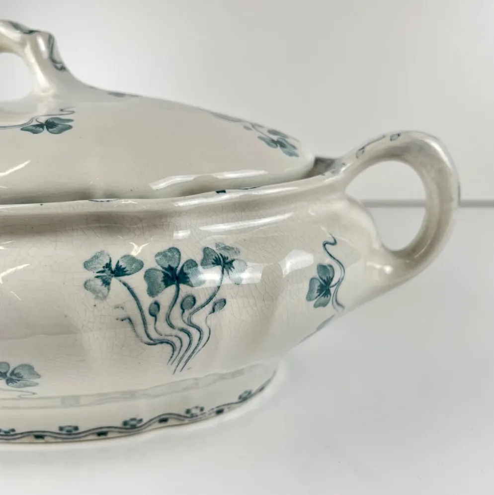Légumier Villeroy & Boch modele "Trèfle -Klee", bleu, 1890-1900