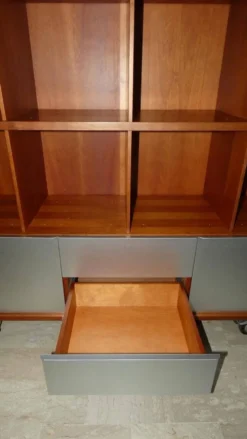 Libreria Shigeto Box di Vico Magistretti per Depadova, Italia 1990