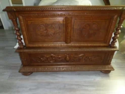 Lit ancien style Louis XIII Baroque