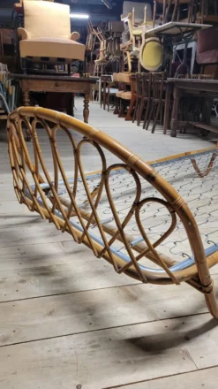 Lit banquette corbeille en rotin vintage- 1950s