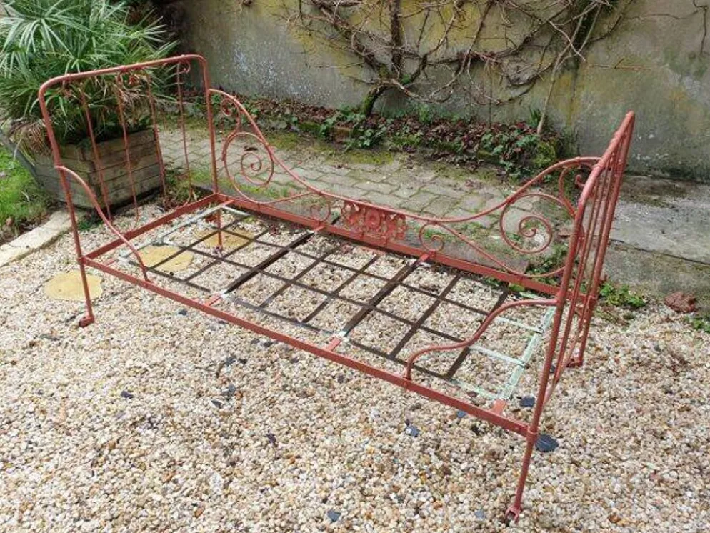 Lit banquette en fer forgé XIXe siècle 190cm x80cm
