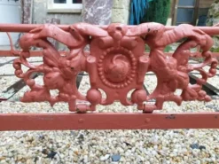 Lit banquette en fer forgé XIXe siècle 190cm x80cm
