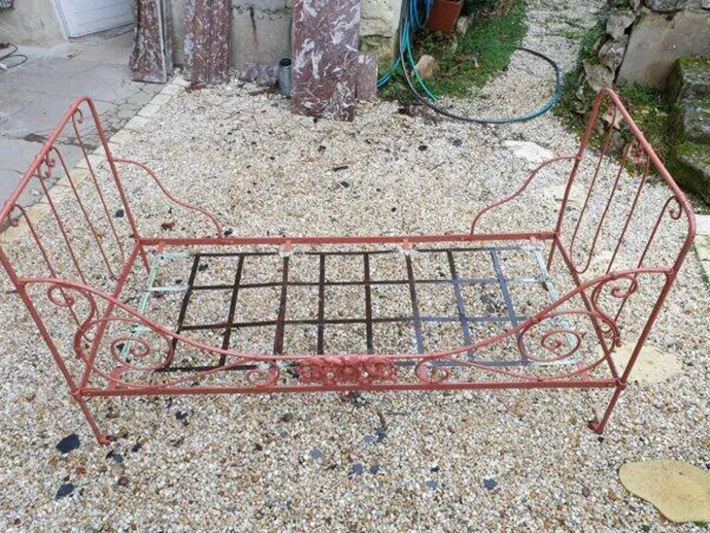 Lit banquette en fer forgé XIXe siècle 190cm x80cm