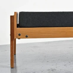Lit banquette par Pierre Guariche, La Plagne, vers 1965