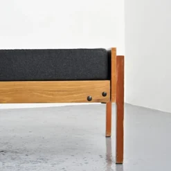 Lit banquette par Pierre Guariche, La Plagne, vers 1965