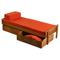 Lit banquette par Pierre Guariche, La Plagne, vers 1965