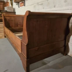 Lit bateau enfant.