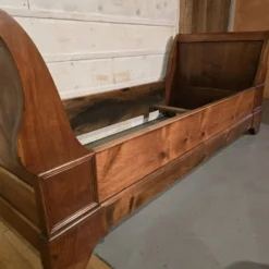Lit bateau enfant.