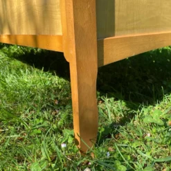 Lit bébé en bois et rotin, années 60