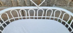 Lit berceau bambou rotin à roulettes, blanc, avec anse, vintage, années 60