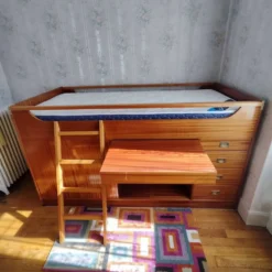 Lit compact avec bureau et rangement Vintage