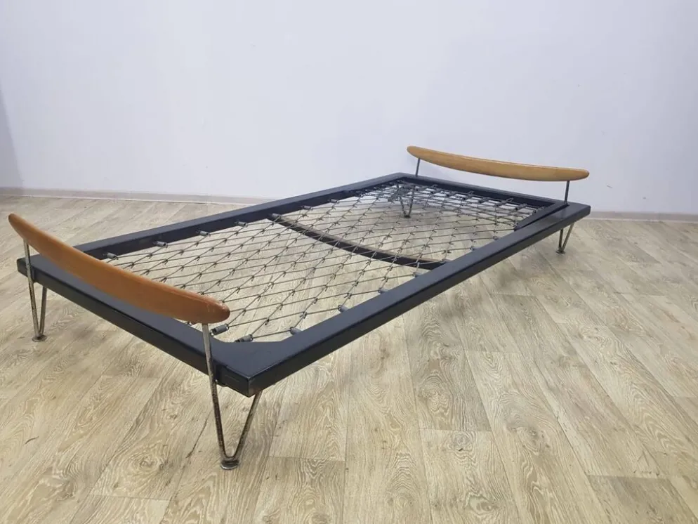 Lit, conçu par Fred Ruf pour Wohnbedarf, Suisse, années 1950.