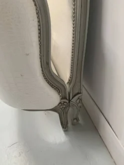 Lit corbeille de style Louis XV en hetre patiné XX siècle