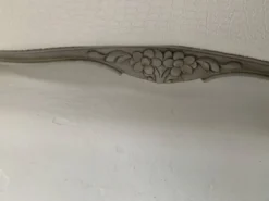 Lit corbeille de style Louis XV en hetre patiné XX siècle