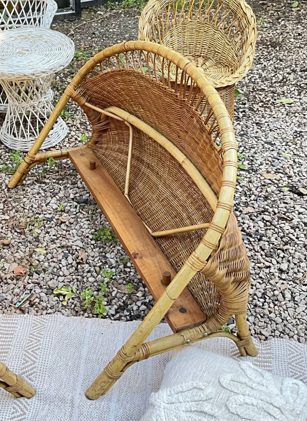 Lit corbeille enfant en rotin seventies