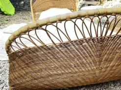 Lit corbeille enfant en rotin seventies