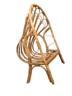 Lit corbeille en rotin pour enfant 1960