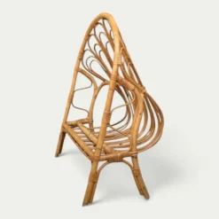 Lit corbeille en rotin pour enfant 1960