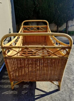 Lit Corbeille Vintage en Rotin – Le cocon bohème pour bébé (A