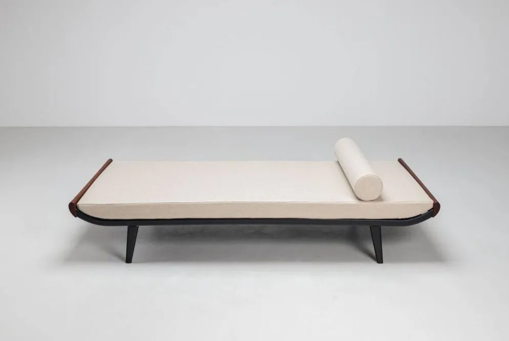 Lit de jour Cléopâtre de Dick Cordemeijer pour Auping en laine, Pays-Bas, 1954.