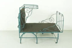 Lit de jour en métal pliable avec nouvelle sangle et rembourrage