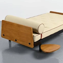 Lit de jour SCAL par Jean Prouvé, circa 1955