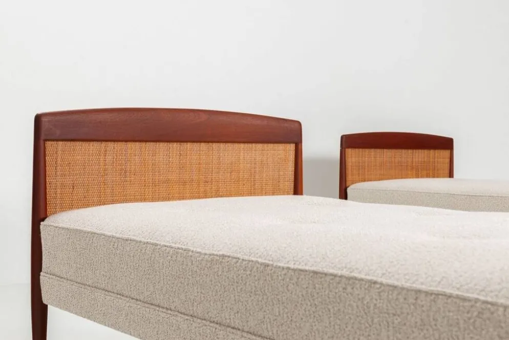 Lit de jour scandinave en teck et en cannage, Danemark 1960