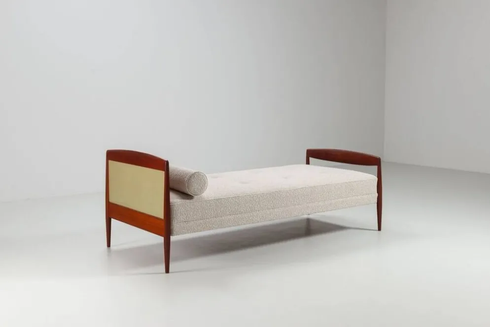 Lit de jour scandinave en teck et en cannage, Danemark 1960