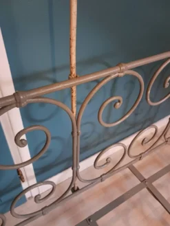 Lit d enfant en fer forgé fin 19ème