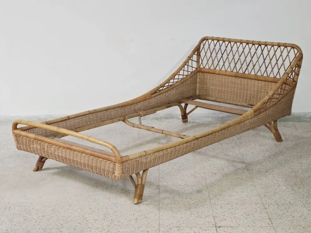 Lit de repos day bed rotin banquette