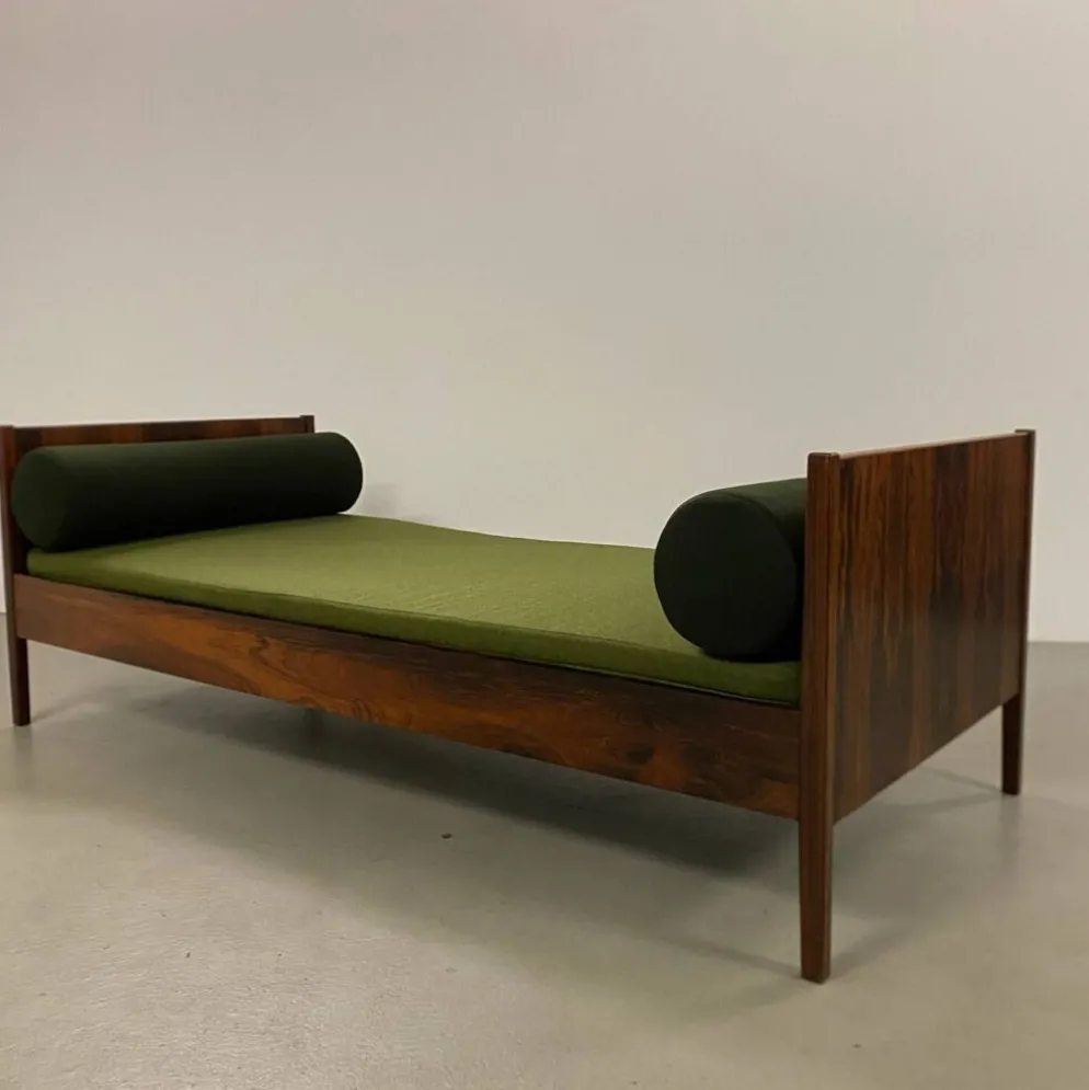 Lit de repos ou lit danois en palissandre, années 1960