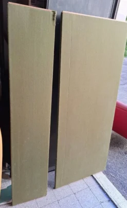 Lit double en bois et tissu vert par Gianfranco Frattini pour Bernini, années 1960.