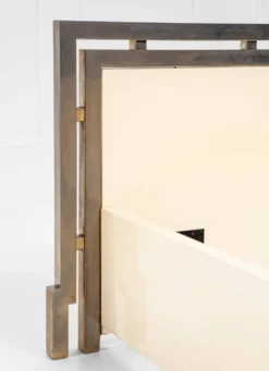 Lit double Lacor en bois laqué et métal doré par Fabrizio Smania pour Studio Smaina Interni, années 1970.