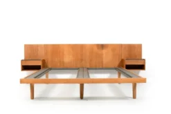 Lit double par Hans J. Wegner pour Getama, années 1960.