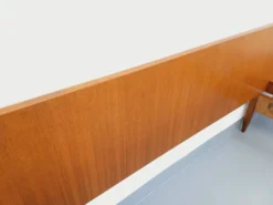 Lit double vintage style scandinave en teck des années 60 avec chevets
