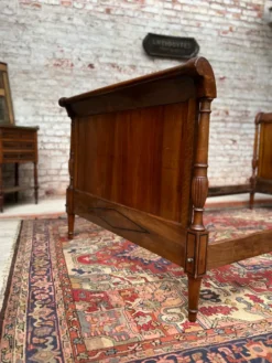 Lit en acajou d’époque directoire XVIII eme siècle